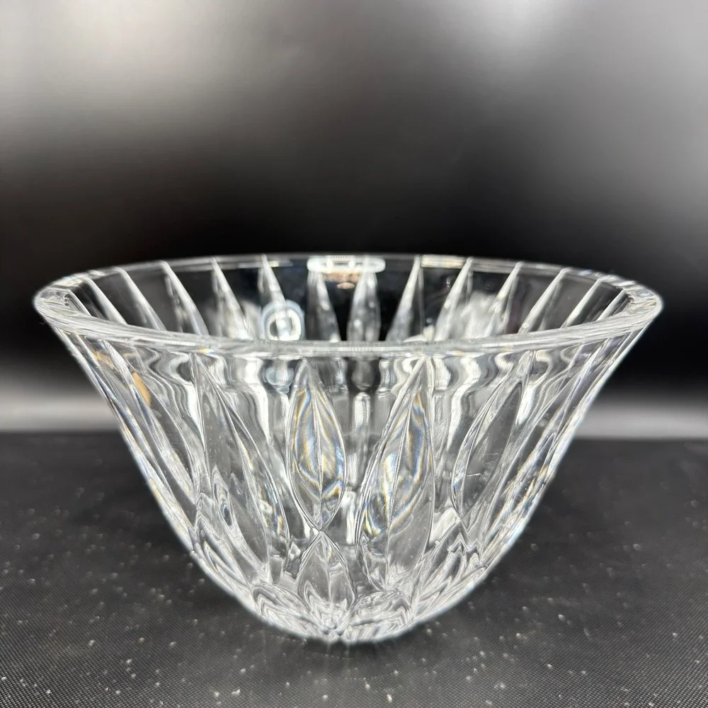 Marquis by Waterford Crystal Petal Clear 8Inch Serving Bowl Centerpiece Rainfall